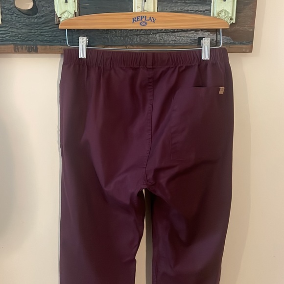 Roots Burgundy Pull On Ankle Pants Size Small - Picture 10 of 15